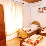 Stergjo Townview Residences Апартаменты Берат