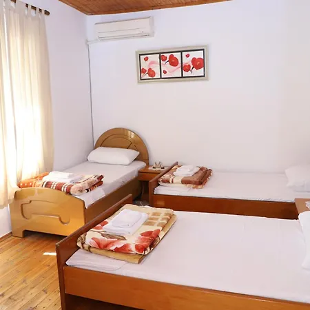 公寓 Stergjo Townview Residences *