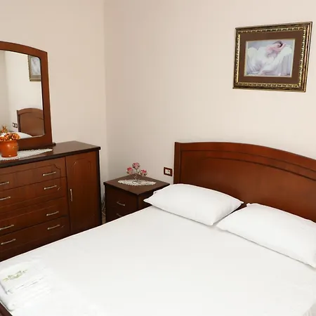 公寓 Stergjo Townview Residences *