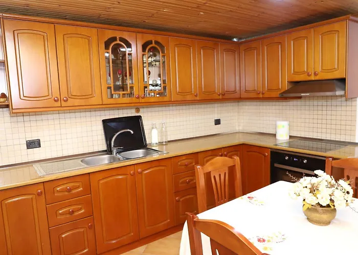 Stergjo Townview Residences